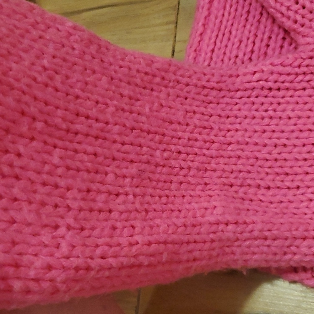 Aqua Cable Knit Balloon Sleeve Hot Pink Sweater - Picture 9 of 9